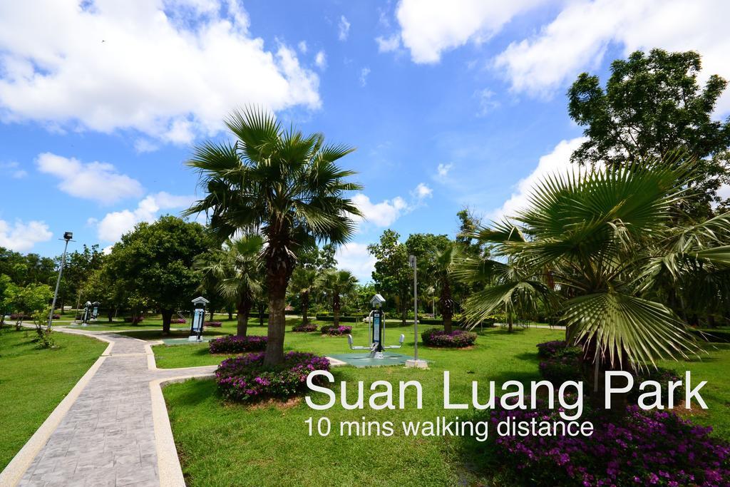 Modern Thai Suites Phuket Bagian luar foto